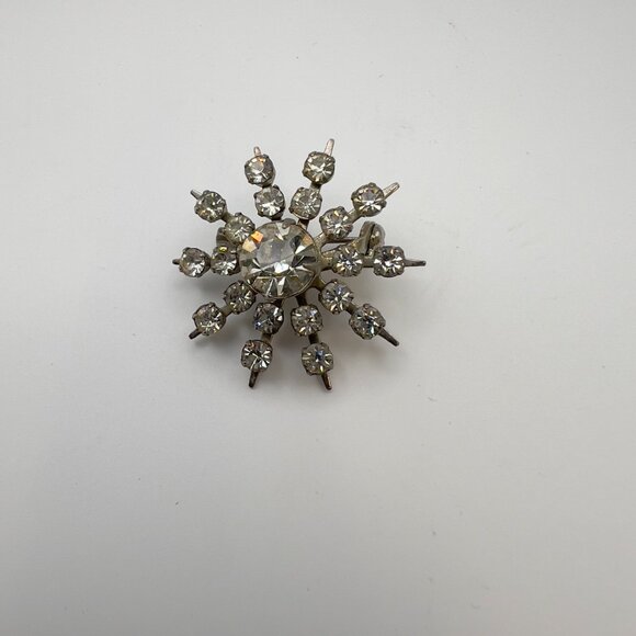 Vintage 50s Prong Set Rhinestone Brooch Starburst Silver Snowflake Atomic Pin - Picture 2 of 10